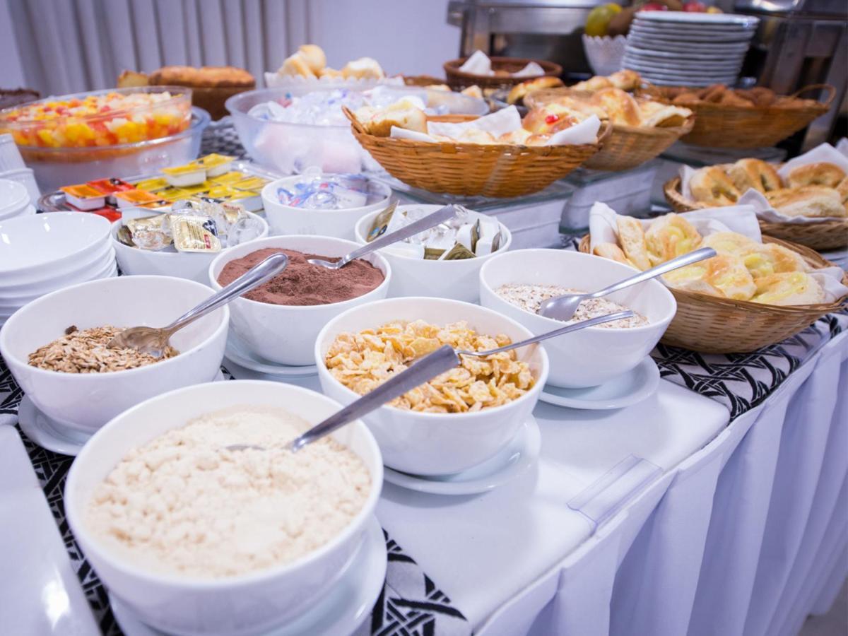 Vila Business Hotel فولتا ريدوندا المظهر الخارجي الصورة