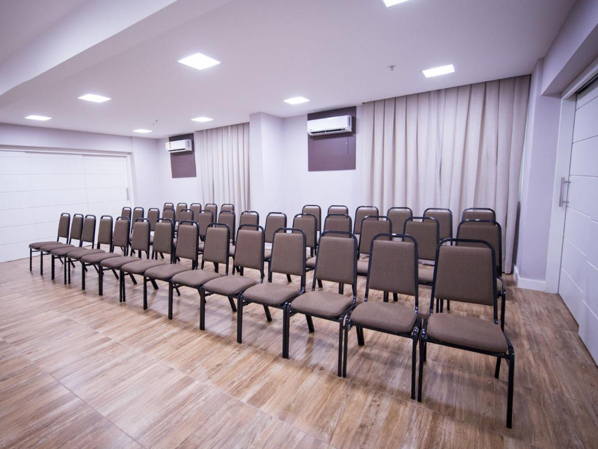 Vila Business Hotel فولتا ريدوندا المظهر الخارجي الصورة