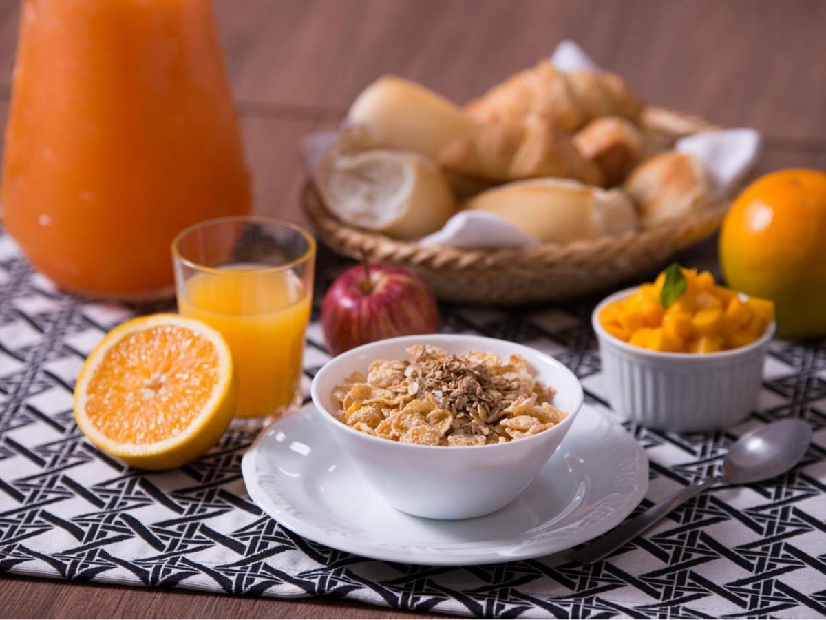 Vila Business Hotel فولتا ريدوندا المظهر الخارجي الصورة